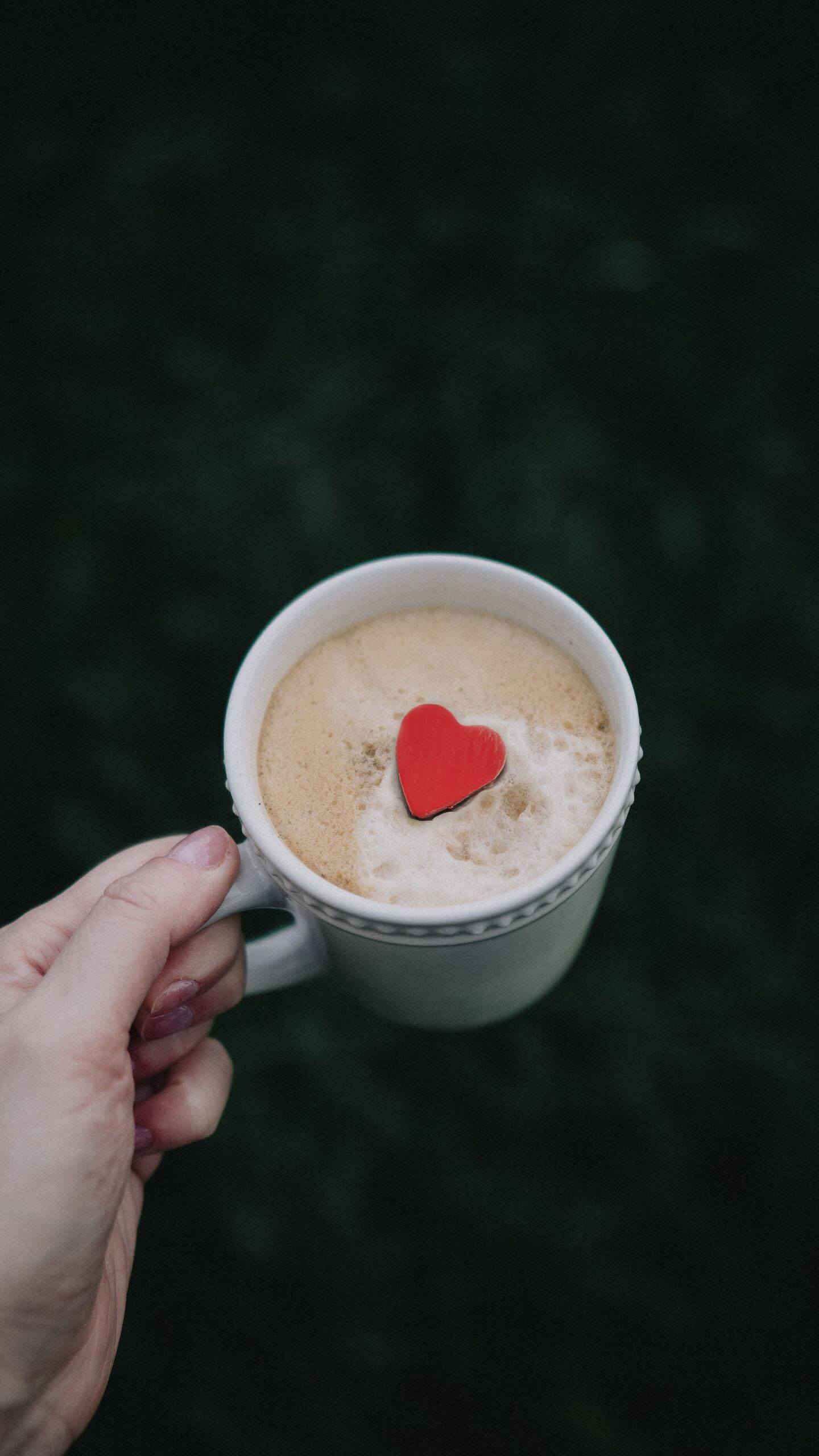 Egy Csészényi Szeretet – Meghitt Kávés Háttérkép